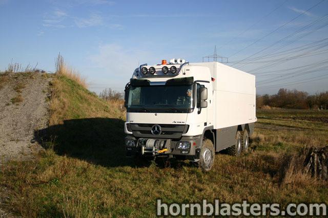 Ritter's 2010 Mercedes-Benz Actros 6x Train Horn Install