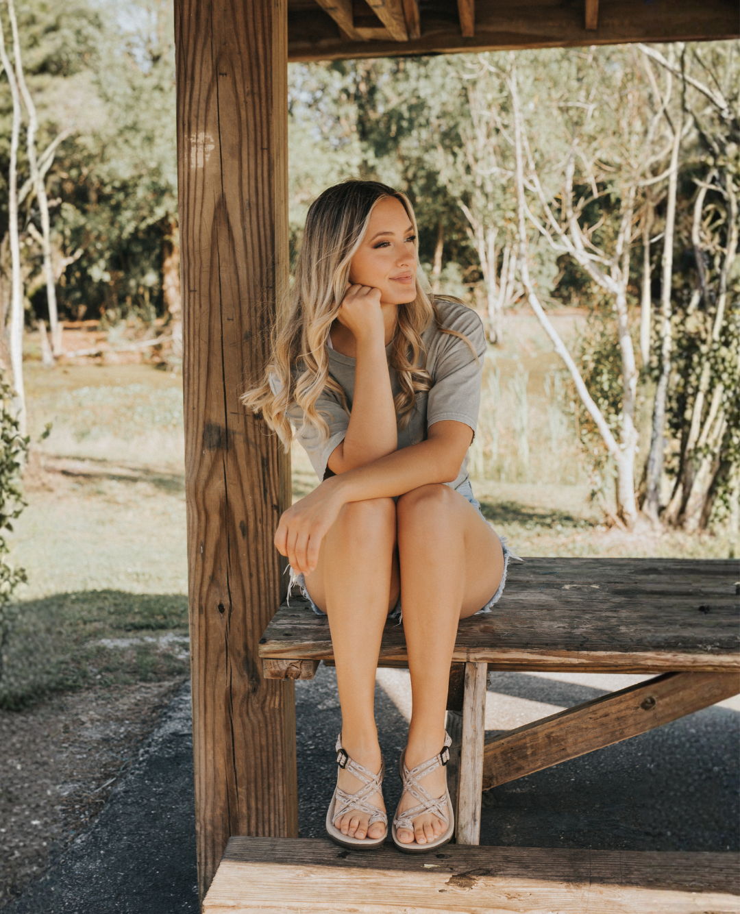 woman wearing Siena sandal