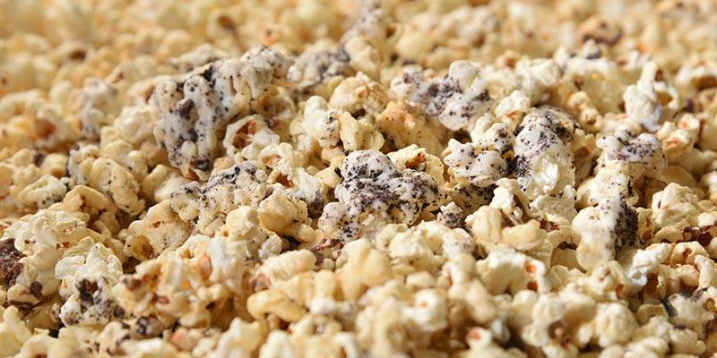 Cookies and Cream flavored Popcorn