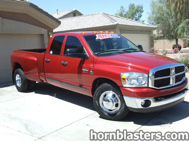 Scott's 2007 Dodge Ram 3500 with Shocker XL train horns overview photo 1