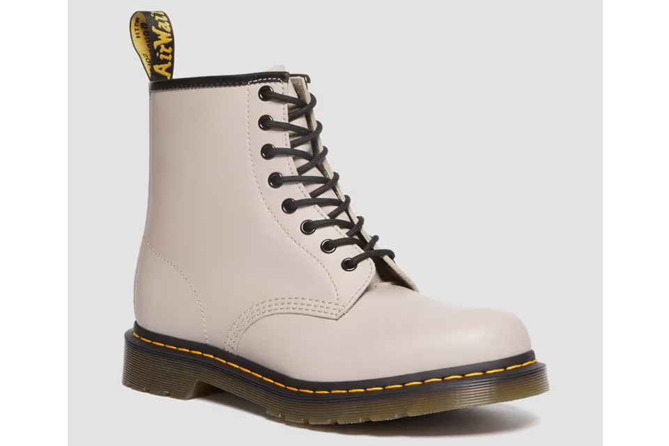 DR. MARTENS 1460 SMOOTH LEATHER BOOTS - VINTAGE TAUPE
