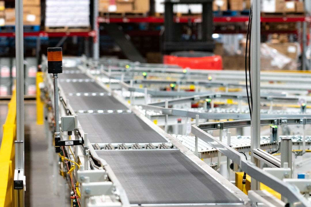 Conveyor Sortation Systems Hoj Installed