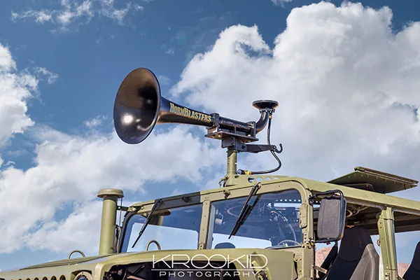 Roof-mounted black HornBlasters air horn sky clouds olive Humvee windshield Prodigy TV Warship KM-110 air horn gallery photo 3