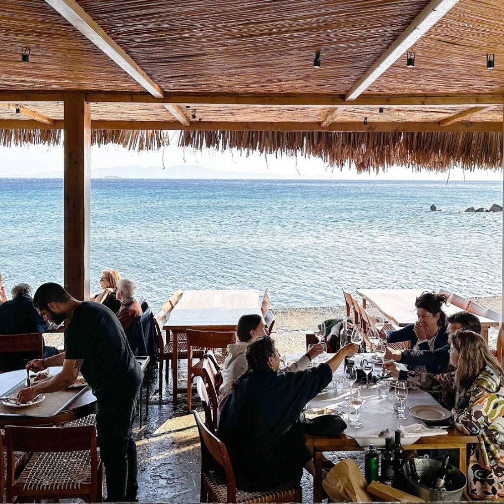 Thalassaki restaurant, Tinos island