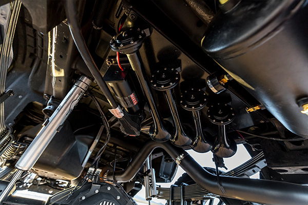 Elias's 2015 Chevy Silverado 2500HD Train Horn Install