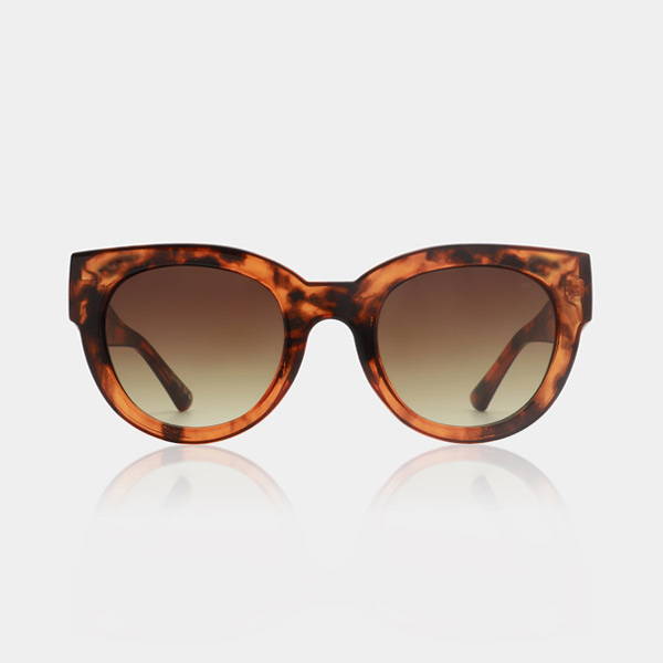 A product image of the A.Kjaerbede Lilly sunglasses in Havana.