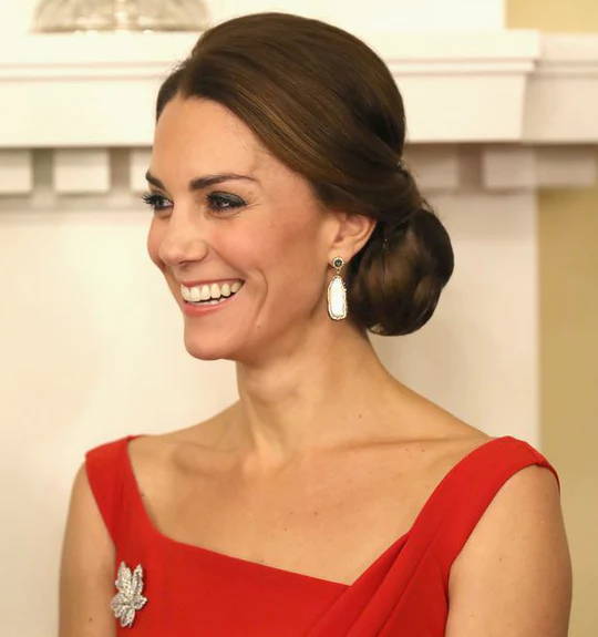 Catherine The Princess Of Wales Wears Soru Jewellery  pearl earrings 