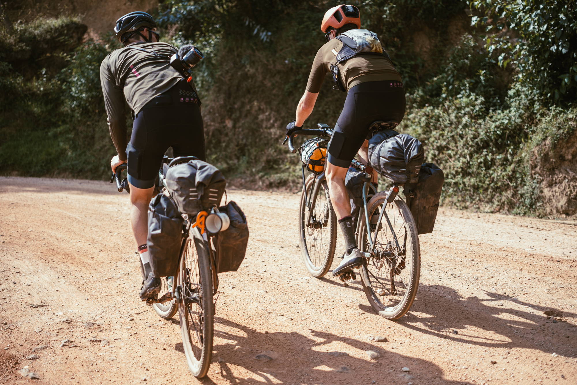 Two gravel cyclists in rwanda
