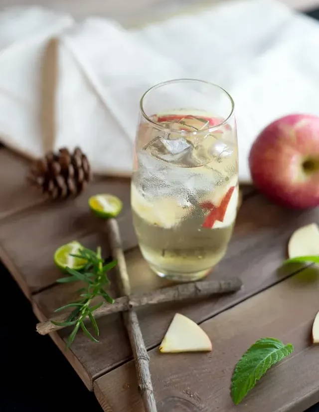 Receta de bebida de vinagre de sidra de manzana | muka-yoga
