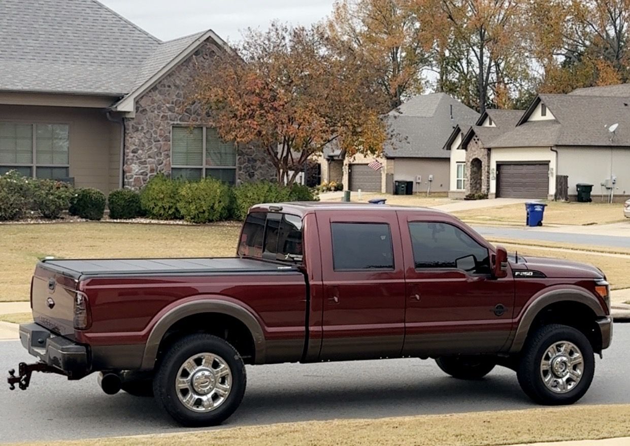 Skyler's 2015 Ford F250 Lariat Train Horn Install with Spare Tire Delete Kit