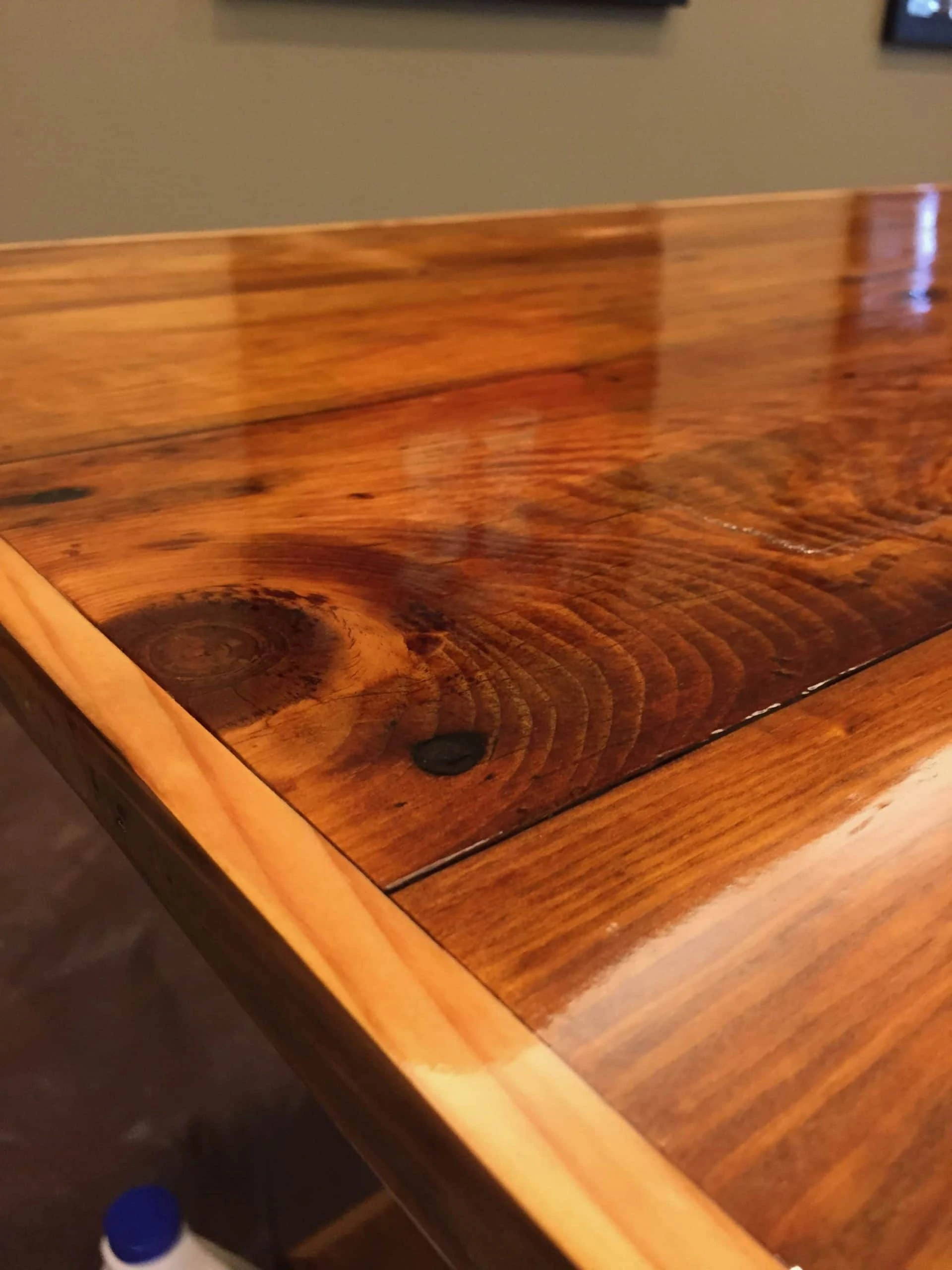 Clear Pour on Table / Bar Top FInishes