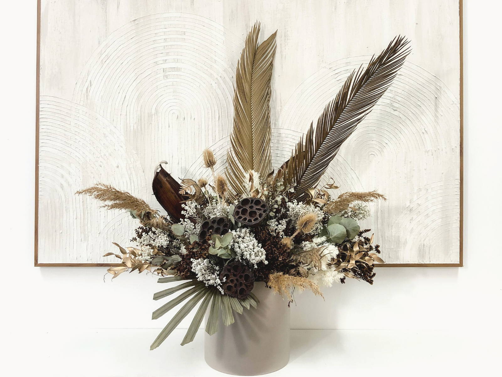 Extra Large Custom Made Dried Flower Arrangement. By Newcastle Dried Flower Co, Cardiff, NSW. Order Online & Instore.