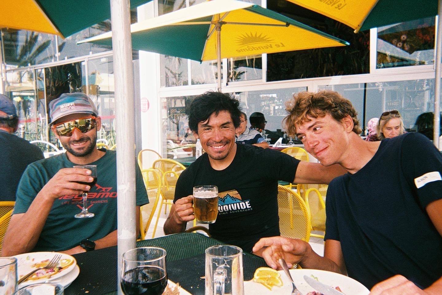 Marin and fellow racers enjoying a beer