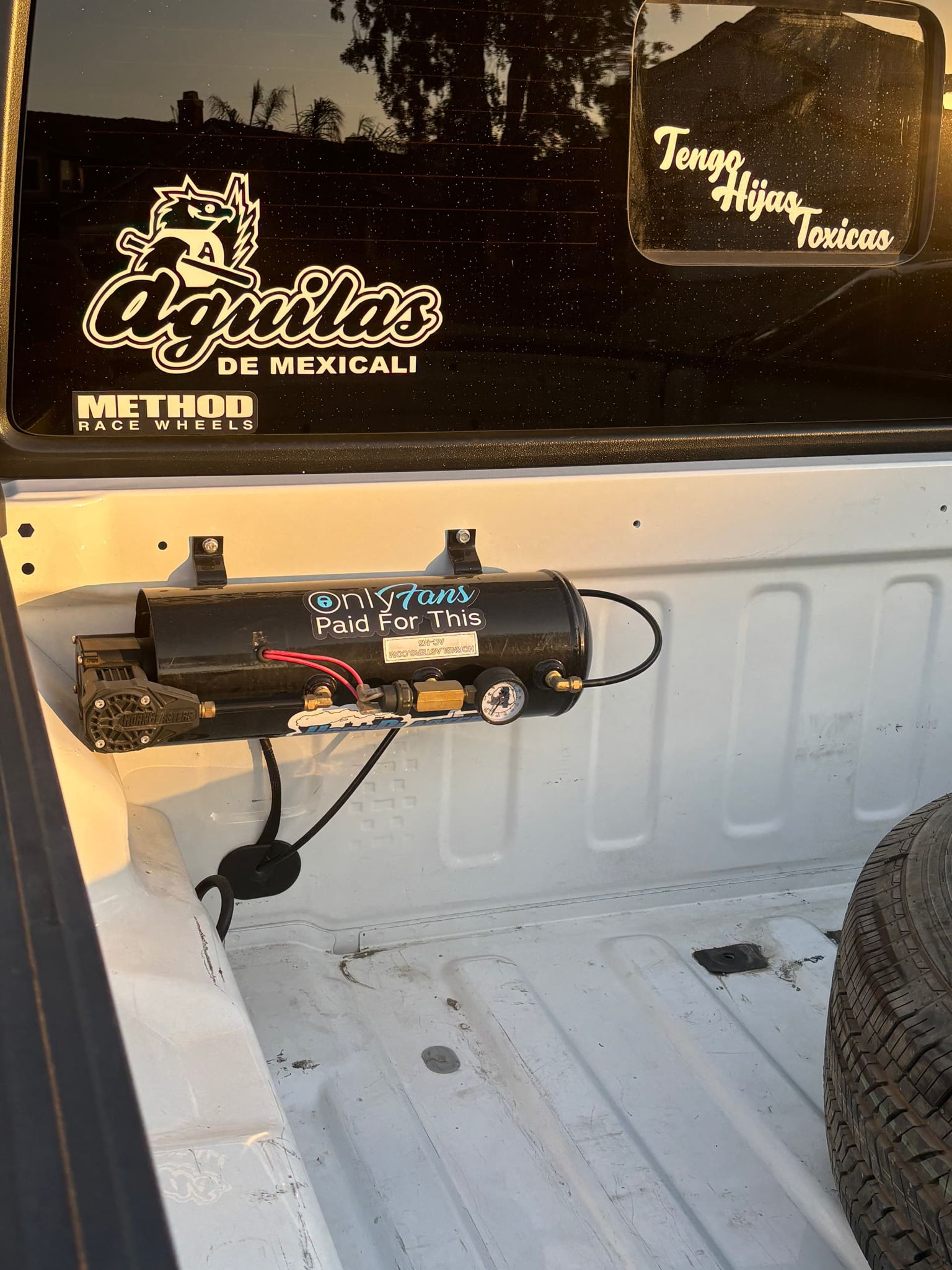 Jose's 2020 Jeep Gladiator Train Horn Install with 4-Chime 3-Liter Air Horn Kit