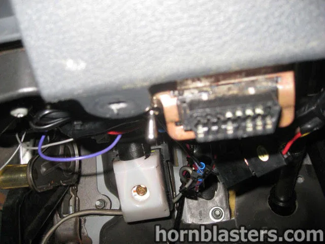 Additional install angle on Mark's 2005 Dodge Dakota photo 13