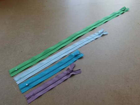 Zippers with Different Lengths