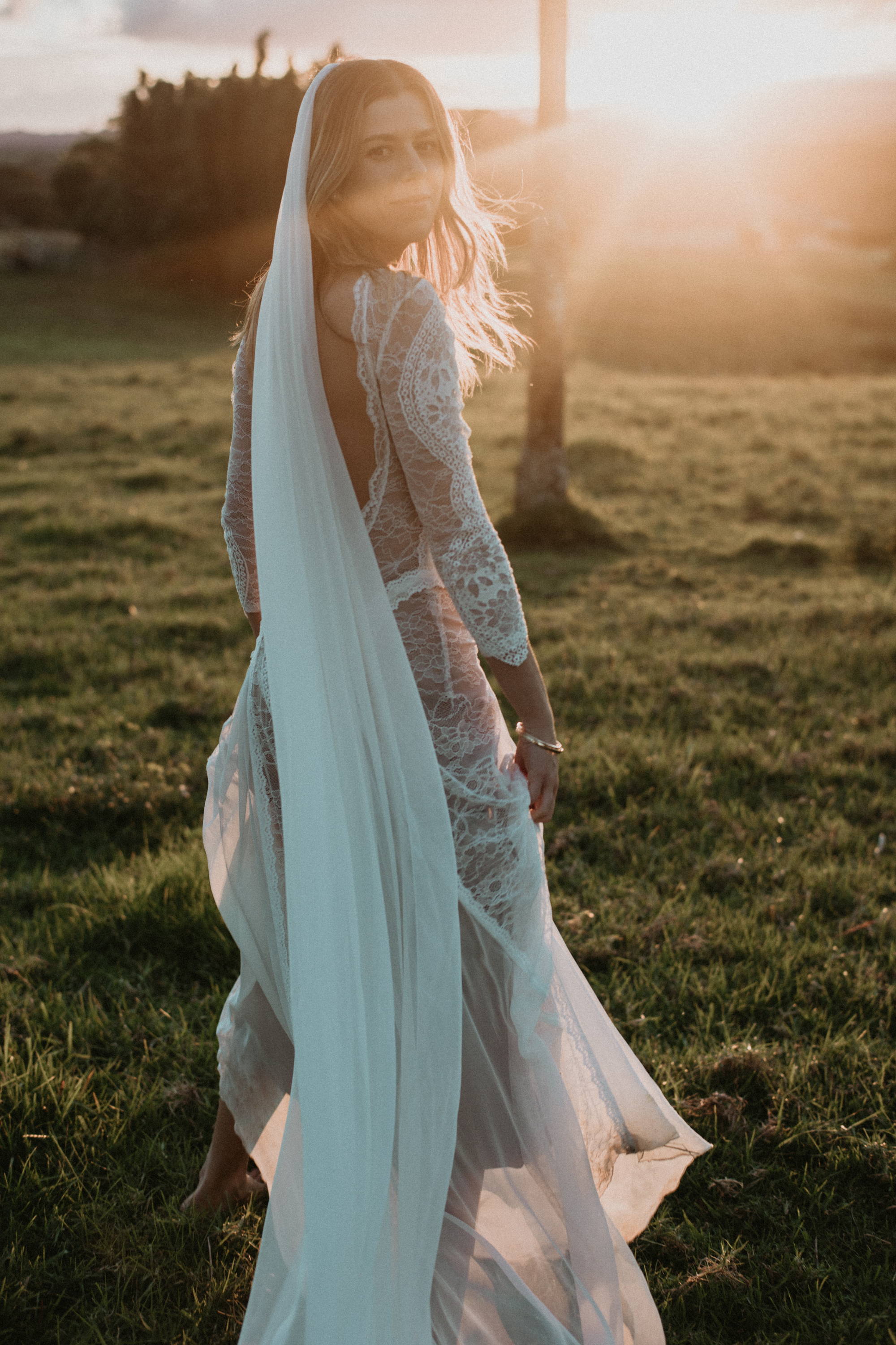 Premium Photo  Graceful back of the bride in incredible lace dress