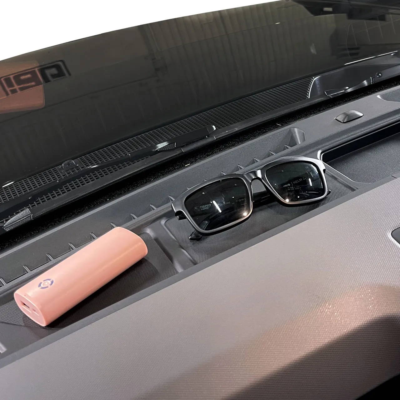 IAG I-Line 3PC Dash Anti-Slip Pad for 2021+ Ford Bronco- Install