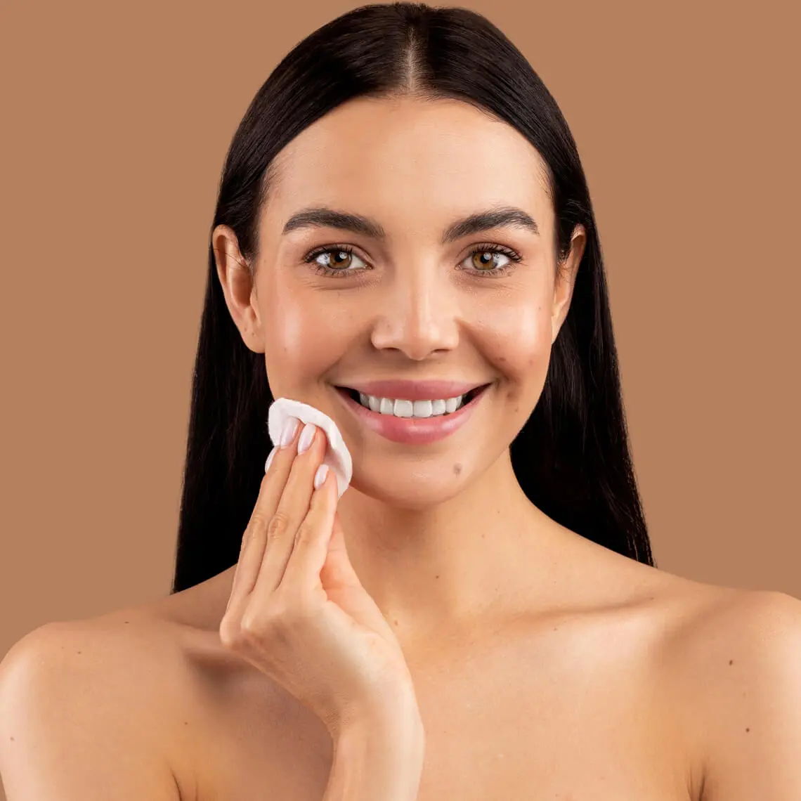 Micro-encapsulated micellar lotion gently removing impurities while preserving skin microbiome