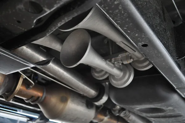 Completed Nathan AirChime K3 and P3 train horn setup on Nick's 2010 Dodge Ram 2500