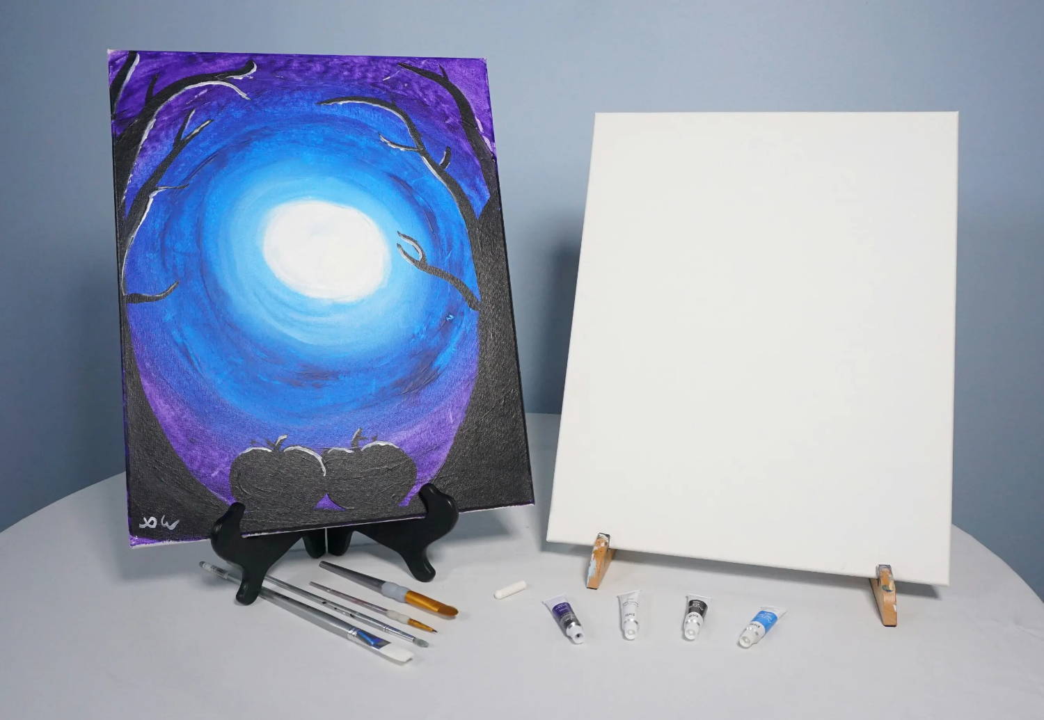 This is Halloween Paint at Home Kit and Video, Sip and Paint