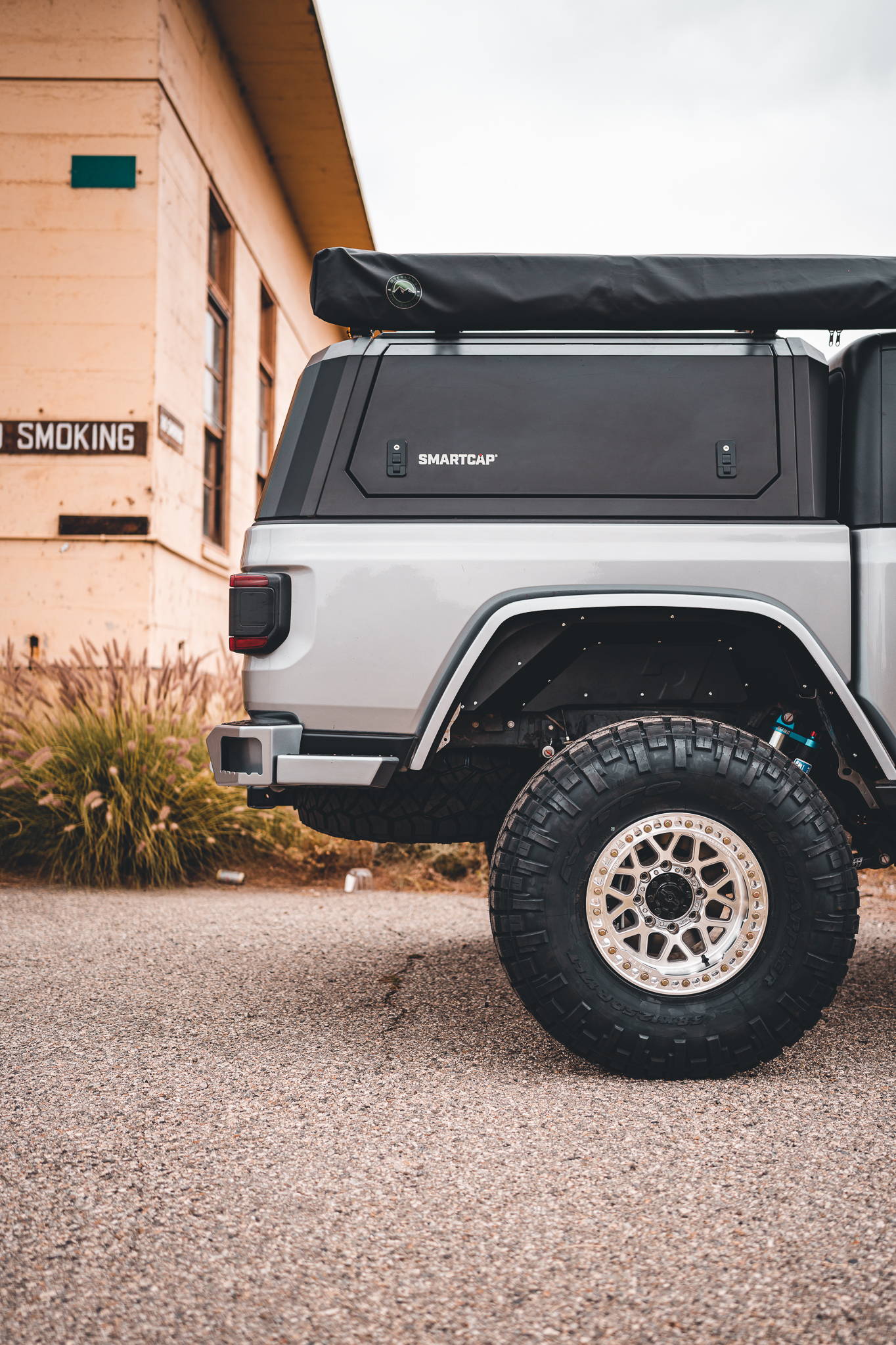 The Ultimate Off-Road Warrior: Rebel Off Road's Jeep Gladiator with SmartCap and Recon Coilover Kit