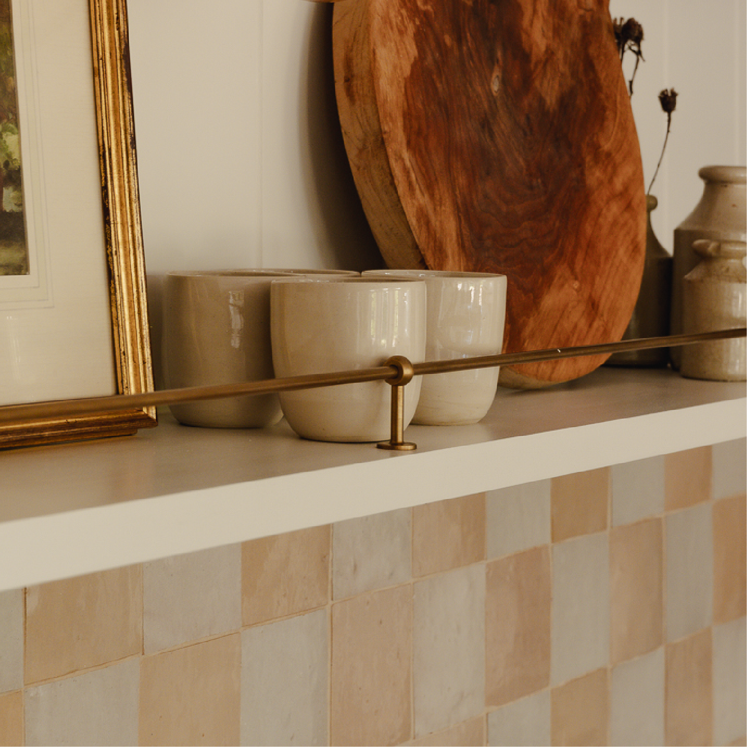 Cotswold Gallery Shelf Rail