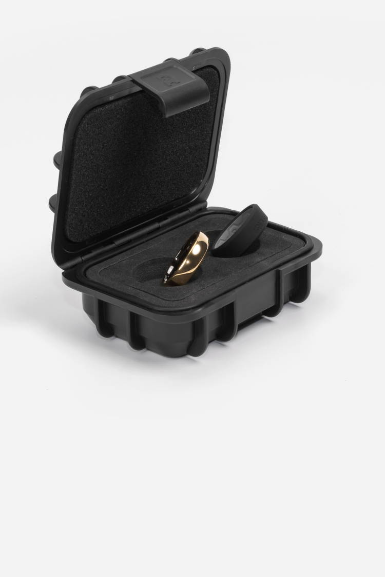 24K Gold 6MM Rounded Ring inside a custom case