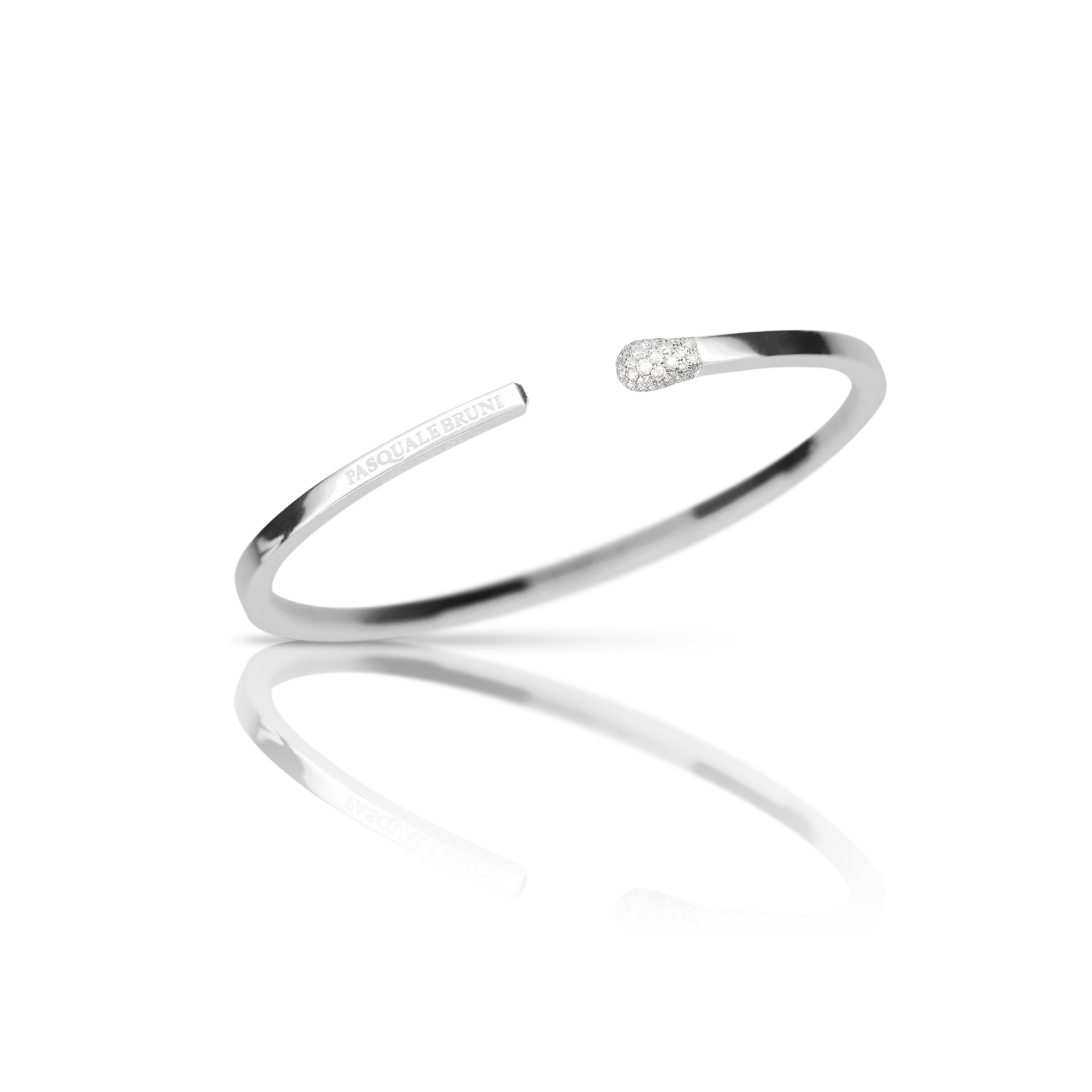 Accendimi cuff bracelet in 18k white gold with diamonds