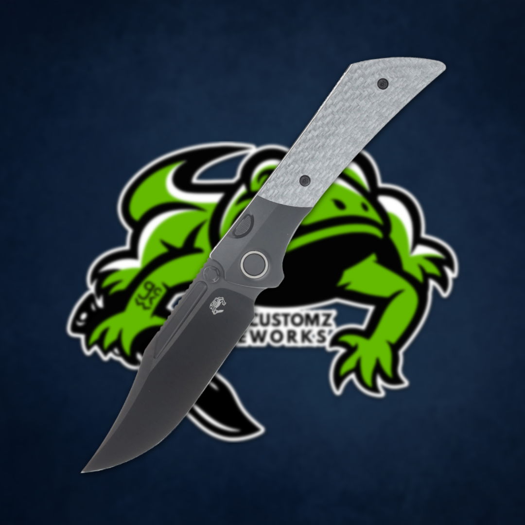 Folding knife on a blue background with a green frog logo.