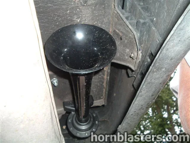 Completed Conductor's Special 232 Train Horn Kit on John's 1991 Dodge Monaco photo 4