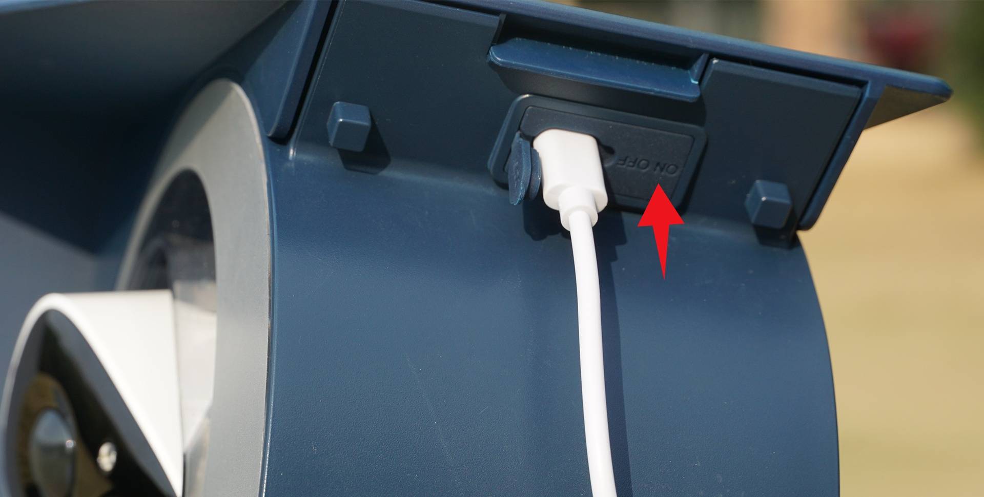 Type-C Charging Port Highlighted on Side of Birdkiss Smart Bird Feeder for Easy Charging