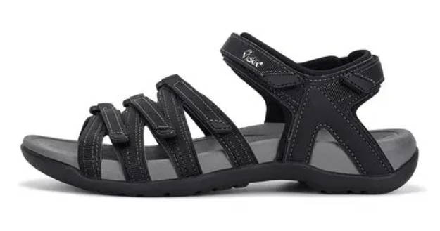 womens sandals for travelers