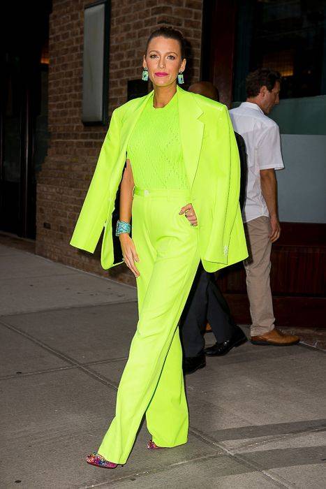 Neon Leggings: How To Wear Celebrity Street Style