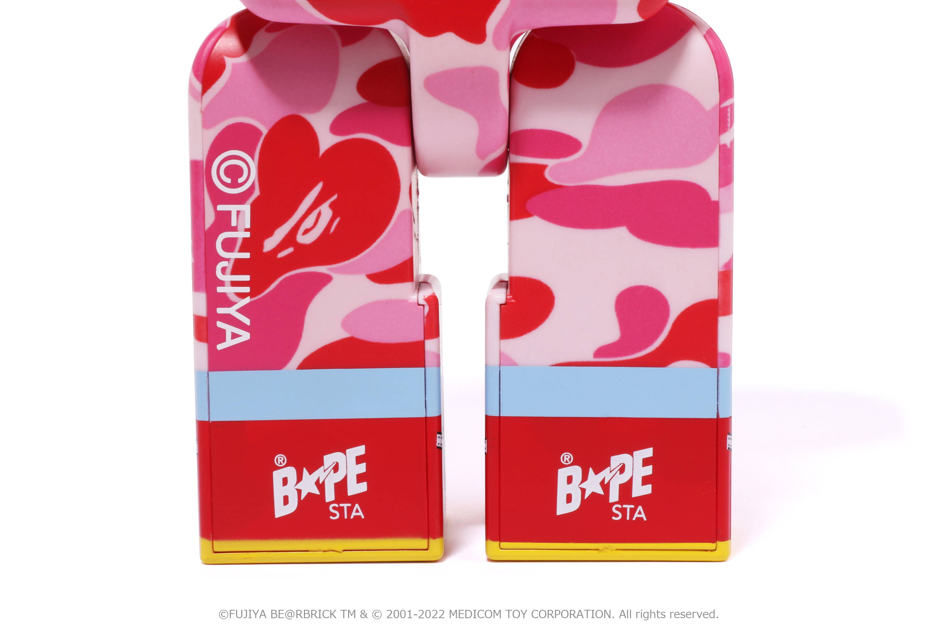 BAPE®︎ × FUJIYA ペコちゃん × BE@RBRICK | bape.com