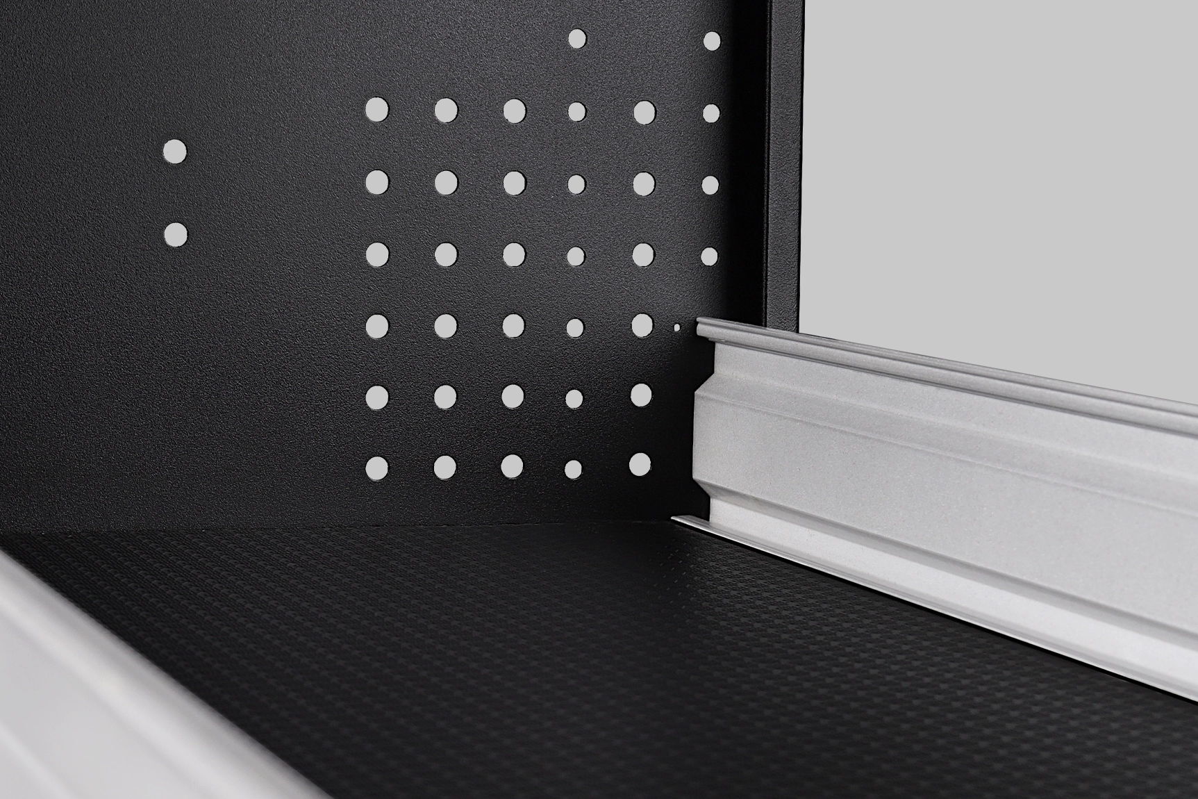 STOWMASTER 4-Tray Cargo Van Shelving
