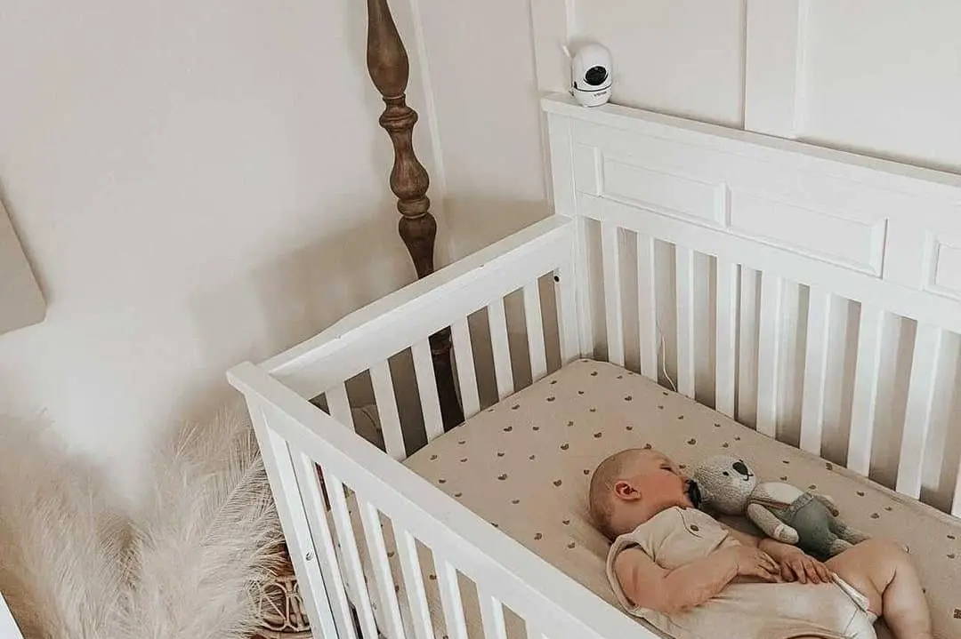 HelloBaby baby monitor is the best baby monitor in 2022