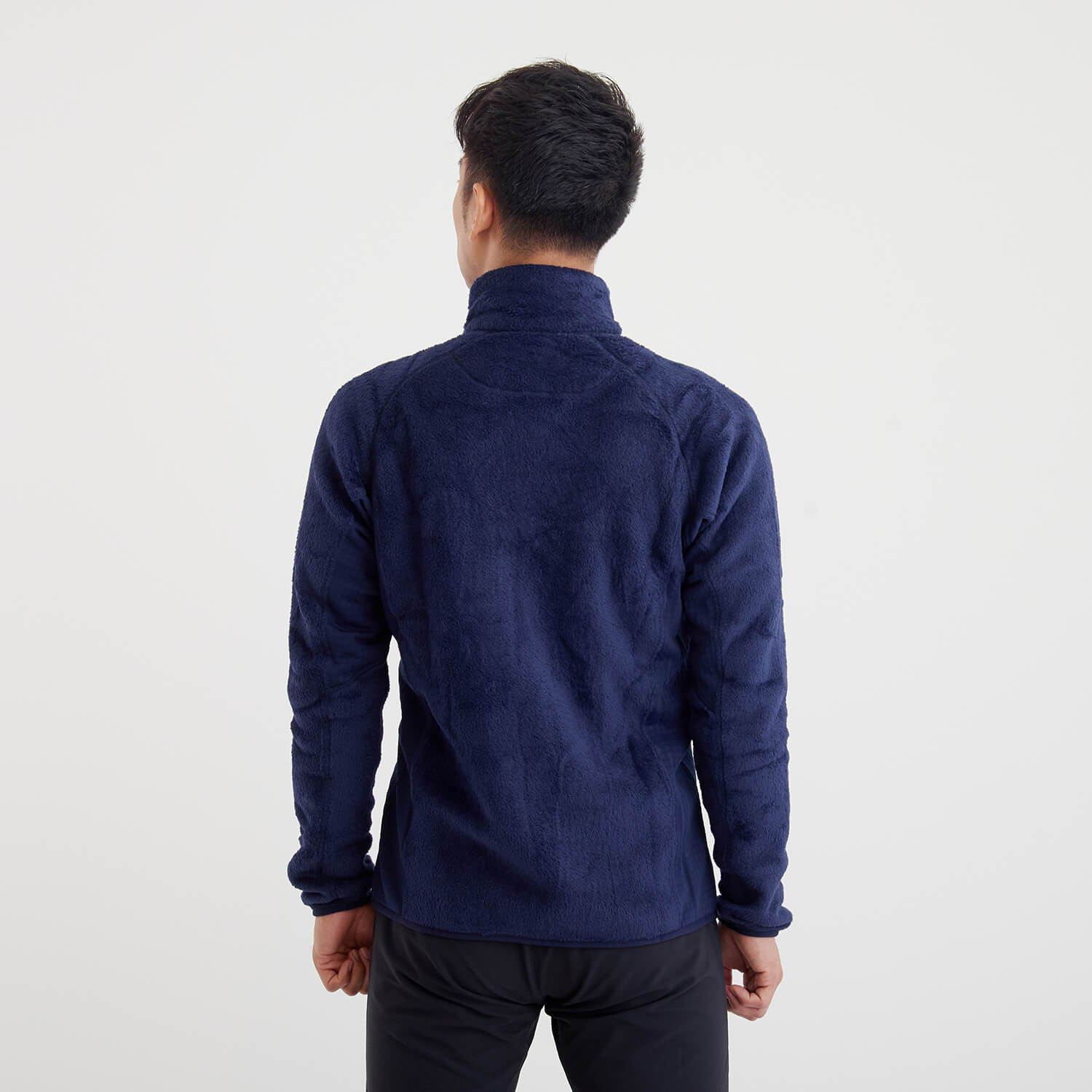 patagonia（パタゴニア）/R2ジャケット/ネイビー/MENS