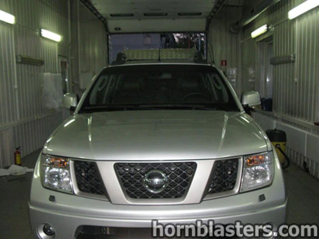 Rostik's 2008 Nissan Frontier Train Horn Install