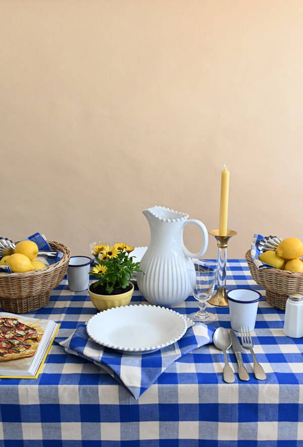 A provence tablescape idea inspired by our dream holiday destinations.