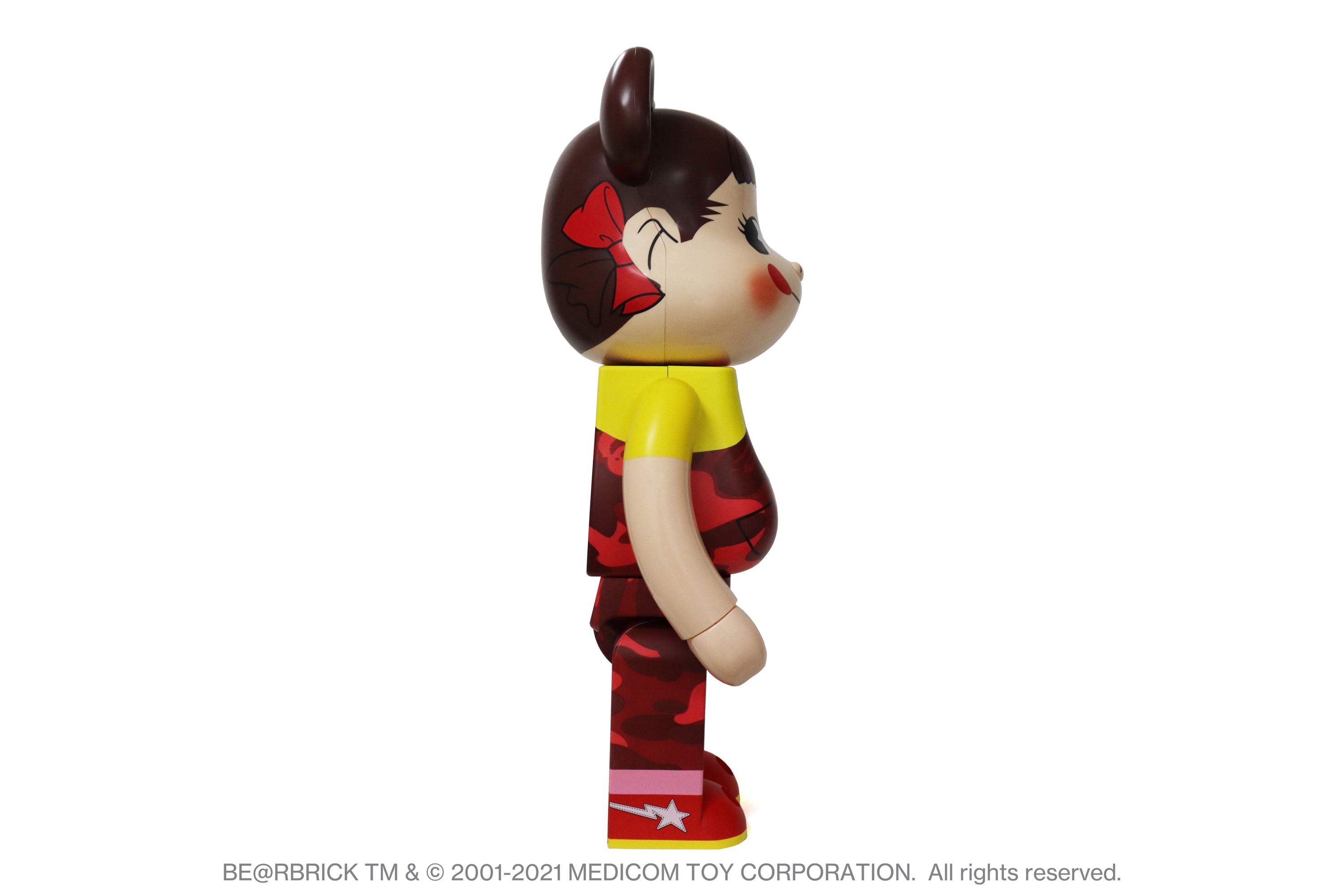 BAPE® × FUJIYA ペコちゃん&ポコちゃん × BE@RBRICK | bape.com BAPE® × FUJIYA ペコちゃん&ポコちゃん × BE@RBRICK | bape.com